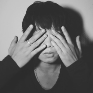 精品现代真实乱侄
